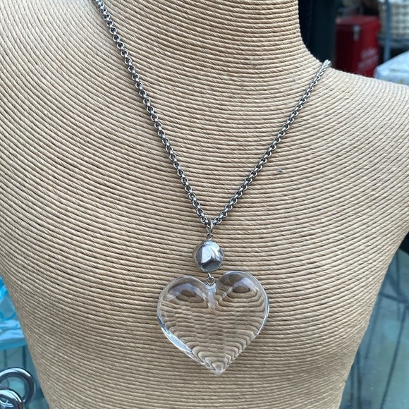 GIVENCHY, necklace with heart pendant very rare in mint condition vintage - Picture 1 of 5